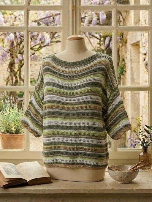 ​Pull Oversize en Maille Ajourée & Rayures Bohèmes