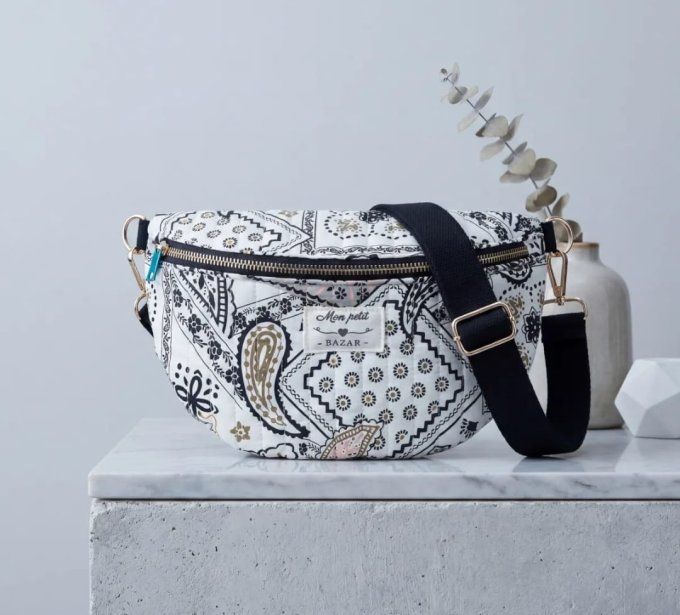 ​Sac Banane Matelassé "Mon Petit Bazar"