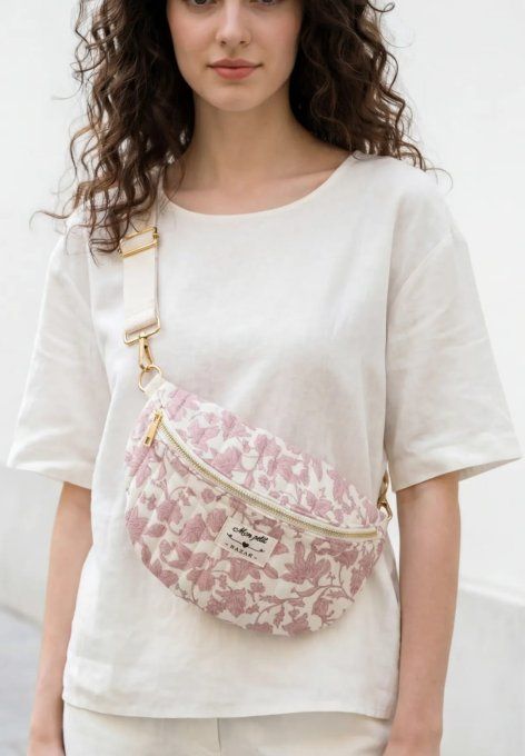 ​Sac Banane Matelassé & Motifs Floraux Romantiques