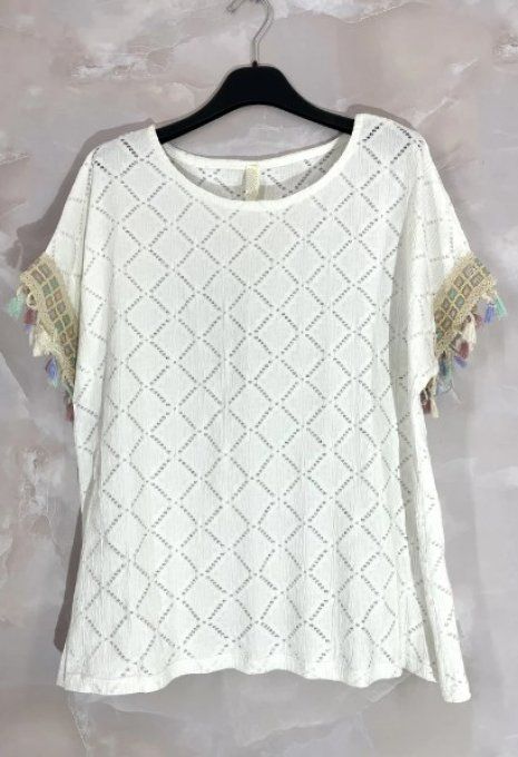 ​T-shirt ajouré à manches franges bohèmes