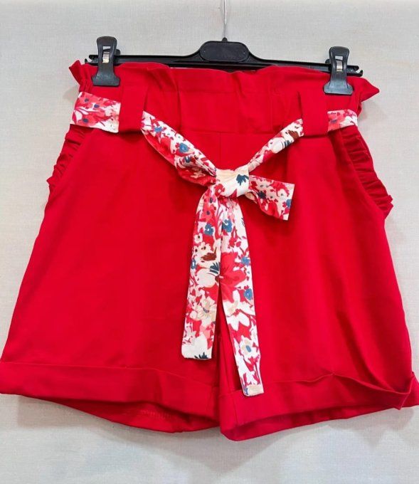 Short rouge