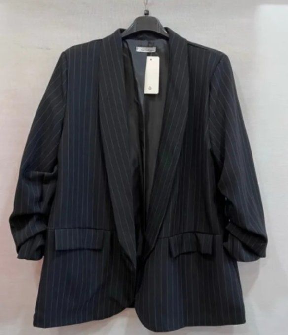 Blazer Noir à Fines Rayures & Manches Froncées