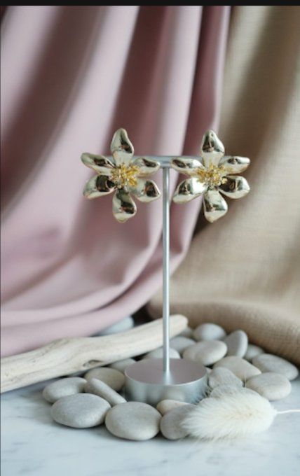 ​Boucles d'oreilles Fleur d'Or