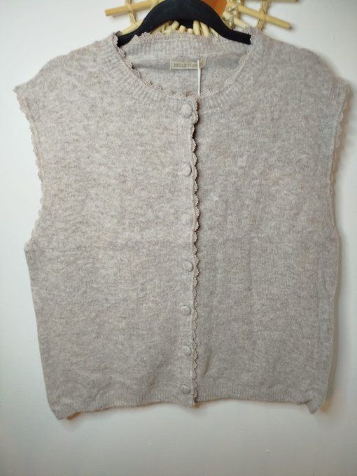 ​Cardigan sans manches à bords festonnés