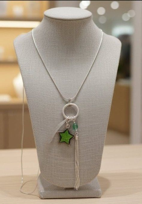 ​Collier Long Pendentif Bohème