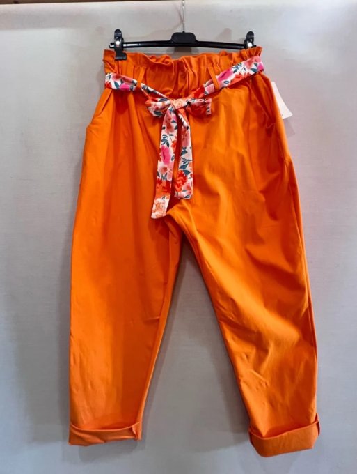 ​Le Pantalon Carotte & Ceinture Fleurie ( 44 / 50 )  