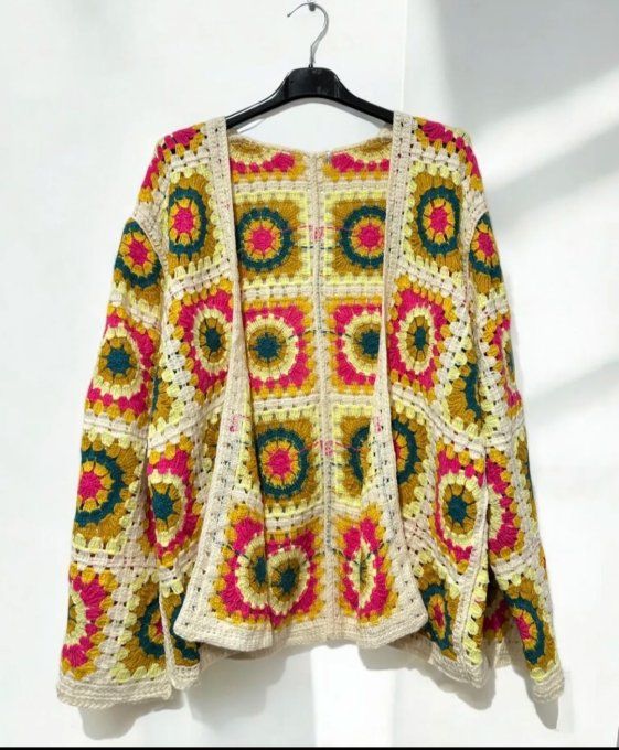 Gilet Boho en Crochet à Carrés