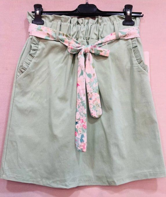 Jupe courte taille haute Volants & Ceinture Fleurie ??