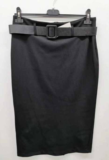 Jupe Midi Ceinturée Élégante