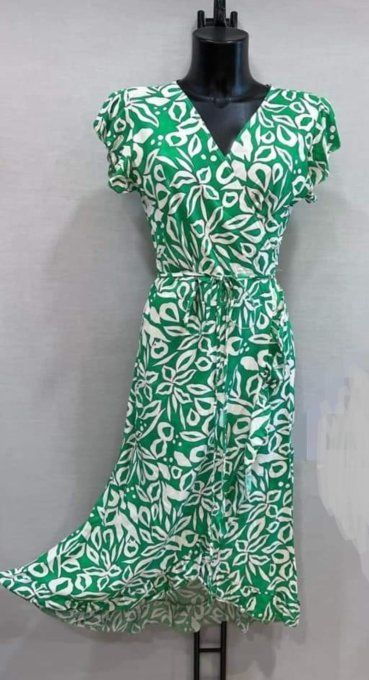 La Robe Portefeuille Intemporelle ✨