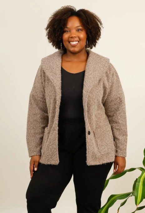 ​Veste Courte Texturée – Col Revers