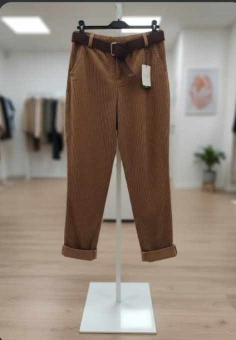 Pantalon "Côtelé Chic"