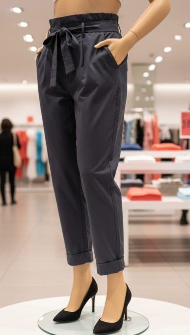 Pantalon carotte stretch Jolie taille ( 44/50 )