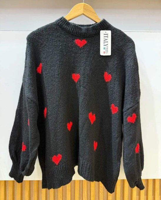 Pull Noir et Rouge – Maille Douce à Cœurs