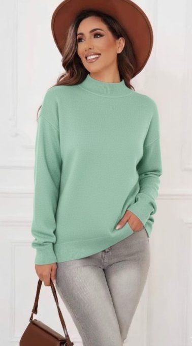 Pull Col Droit "Chic Décontracté"