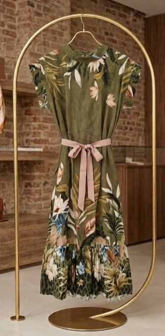 Robe Fluide Tropicale