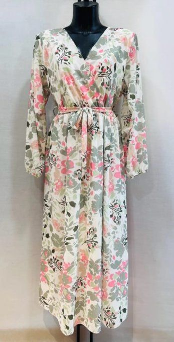 Robe Longue fleurie : L'Élégance Fleurie en Toute Légèreté
