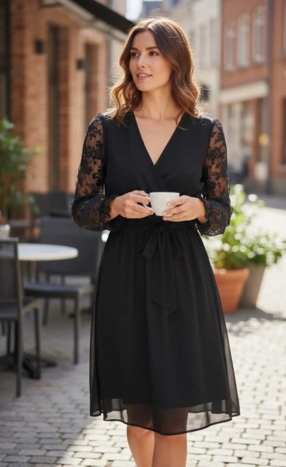 ​Robe Noire Fluide Chic - 