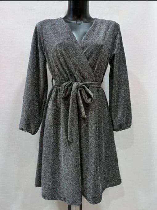 Robe Grise Pailletée