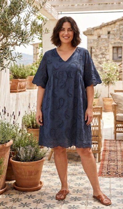 Robe Tunique en Broderie Anglaise