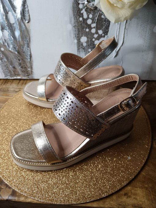 Sandales Compensées rose gold - Motifs Géométriques & Élégance ✨