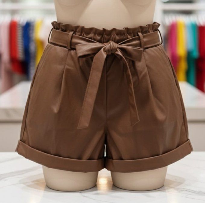 Short Taille Haute Simili-Cuir Marron
