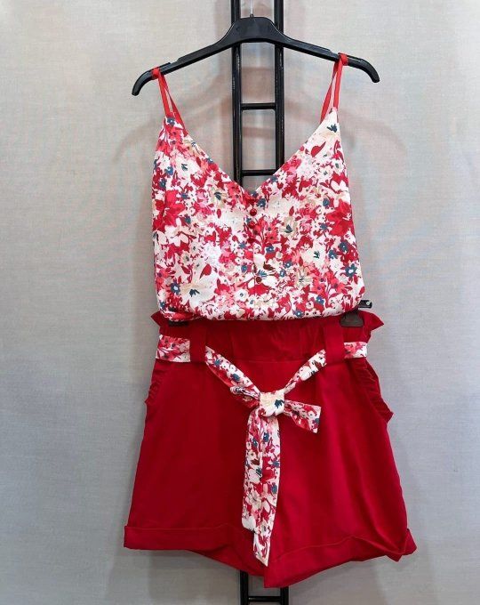 Short uni rouge