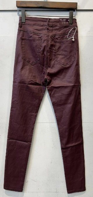 ​Pantalon slim en simili cuir