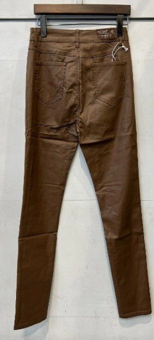 ​Pantalon slim en simili cuir