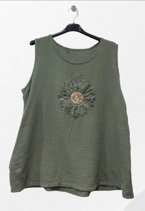 Top "Fleur Bohème" Sans Manches en Gaze de Coton & Sequins ✨