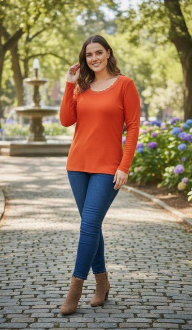 ​Top Côtelé à Encolure Festonnée