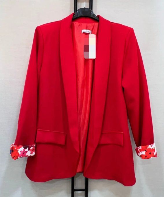 Veste Blazer Rouge & Revers de Manches Fleuris